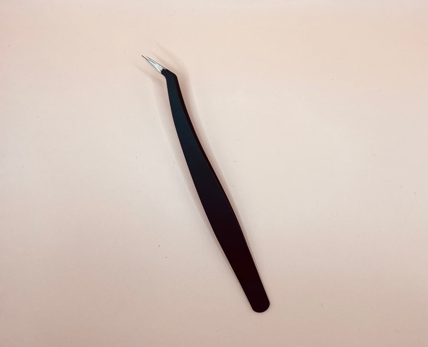 Angled Point Lash Applicator